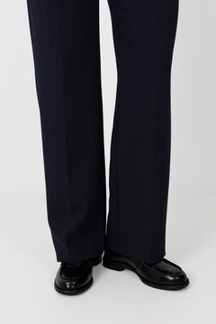 Linn - Black