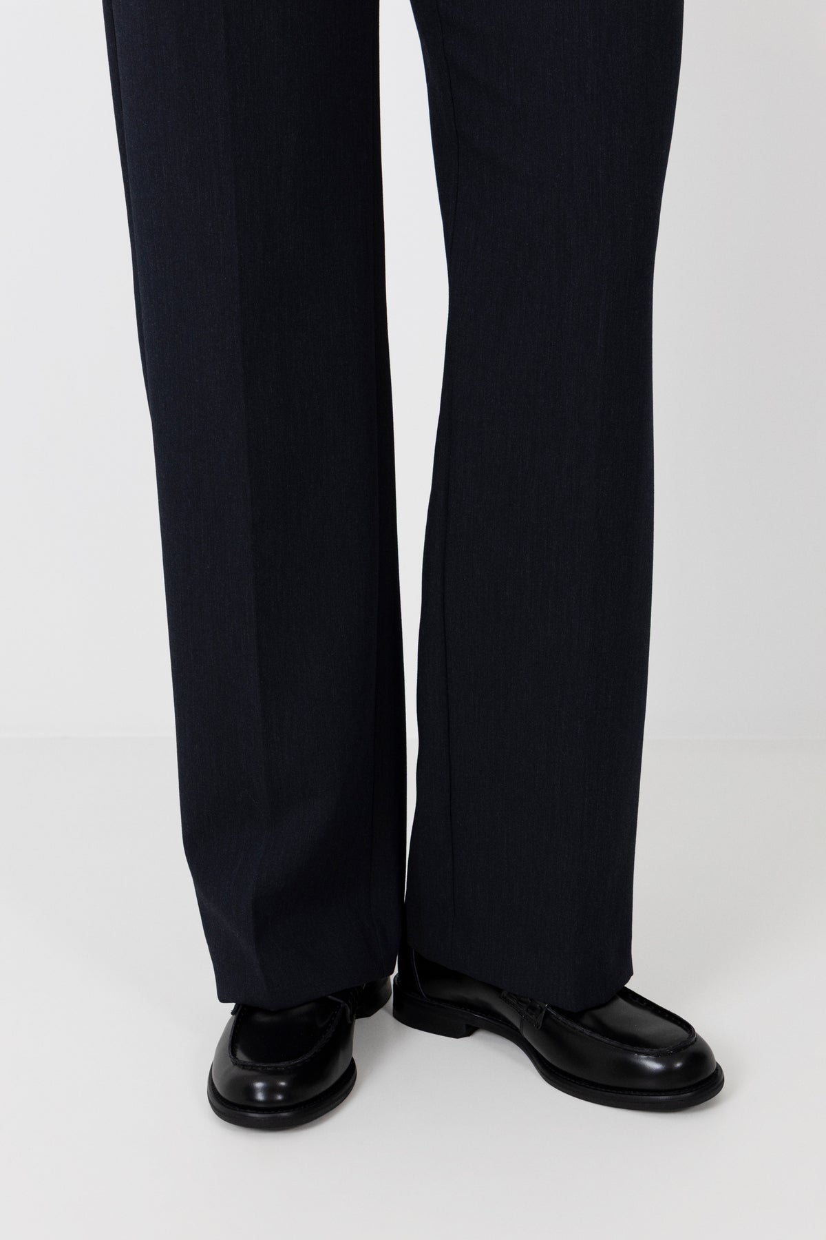 Linn - Black