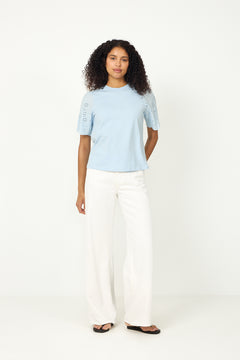 Yaslex Ss Top W. Emb Sleeves - Skyway