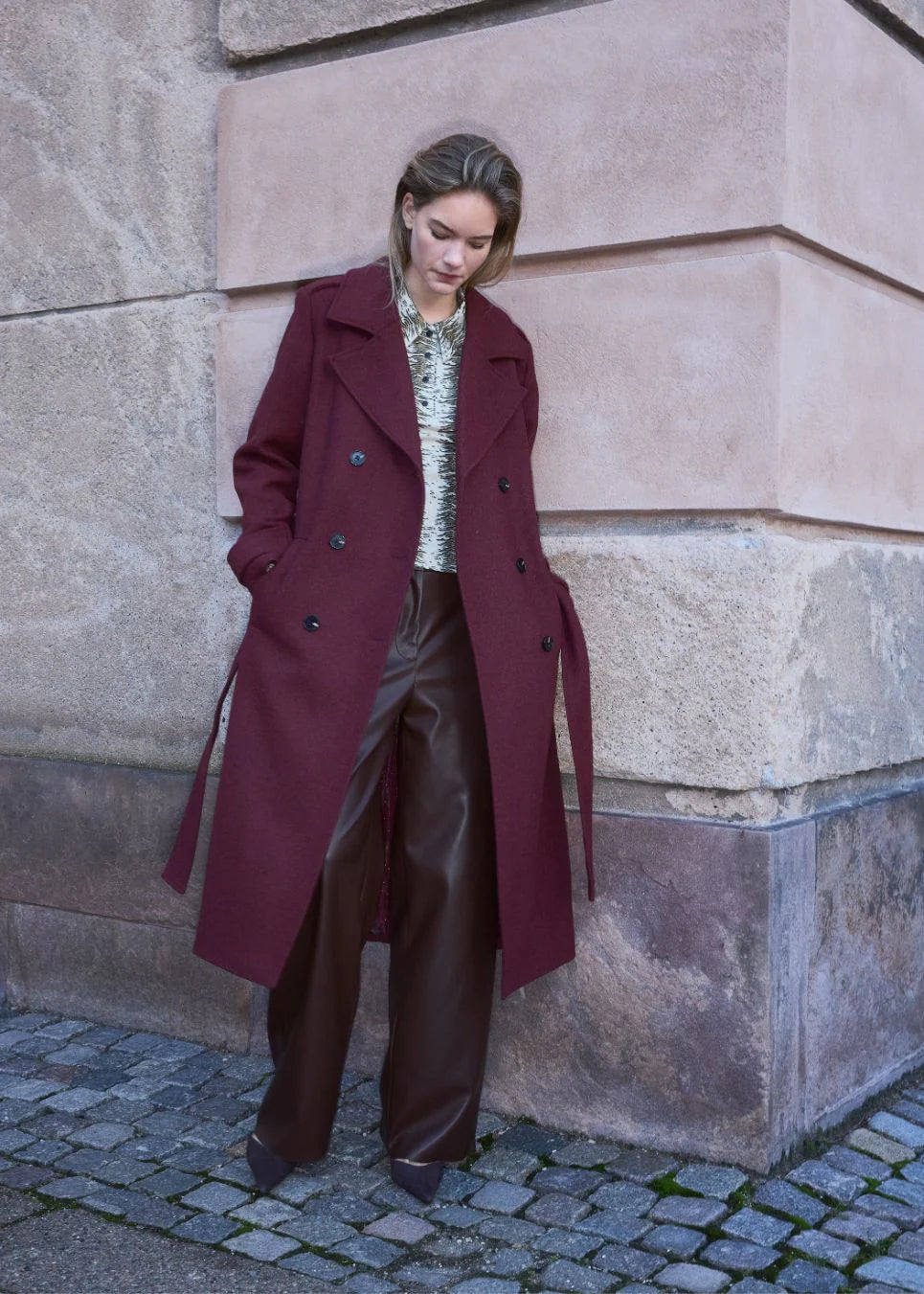 ShayMD Coat - Andorra