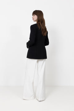 Carol Fitted Round Neck Blazer - Black