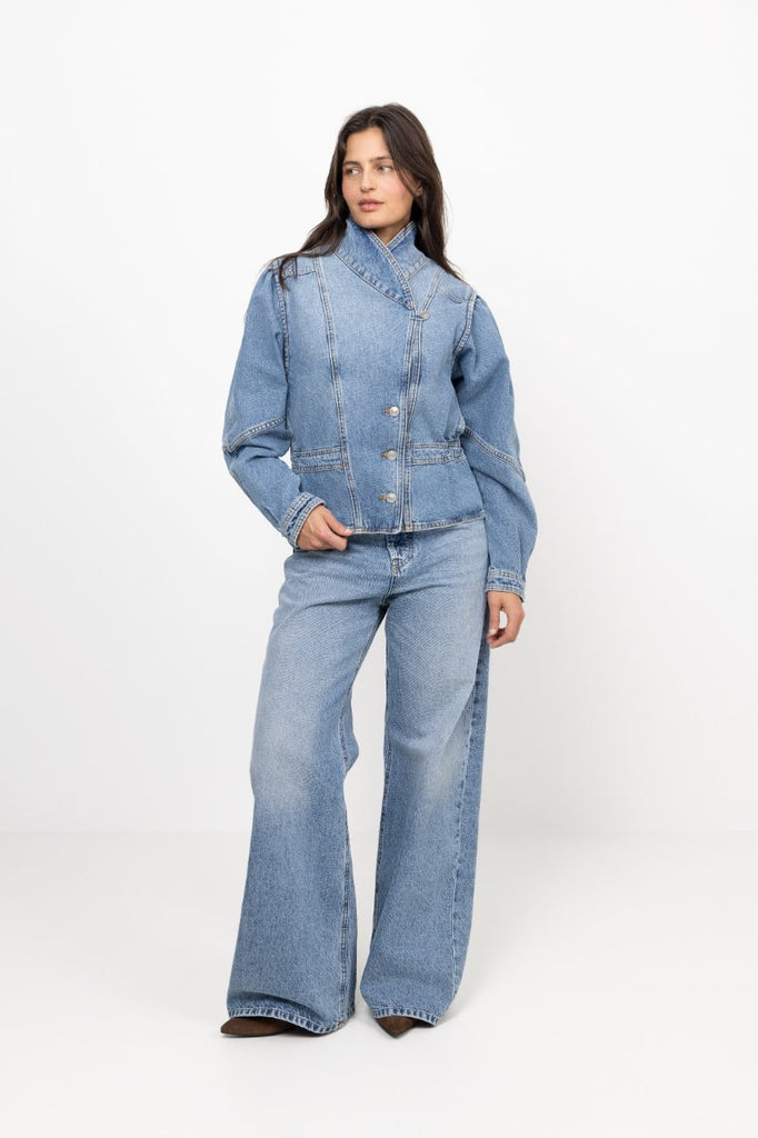 Dolie - Light Blue