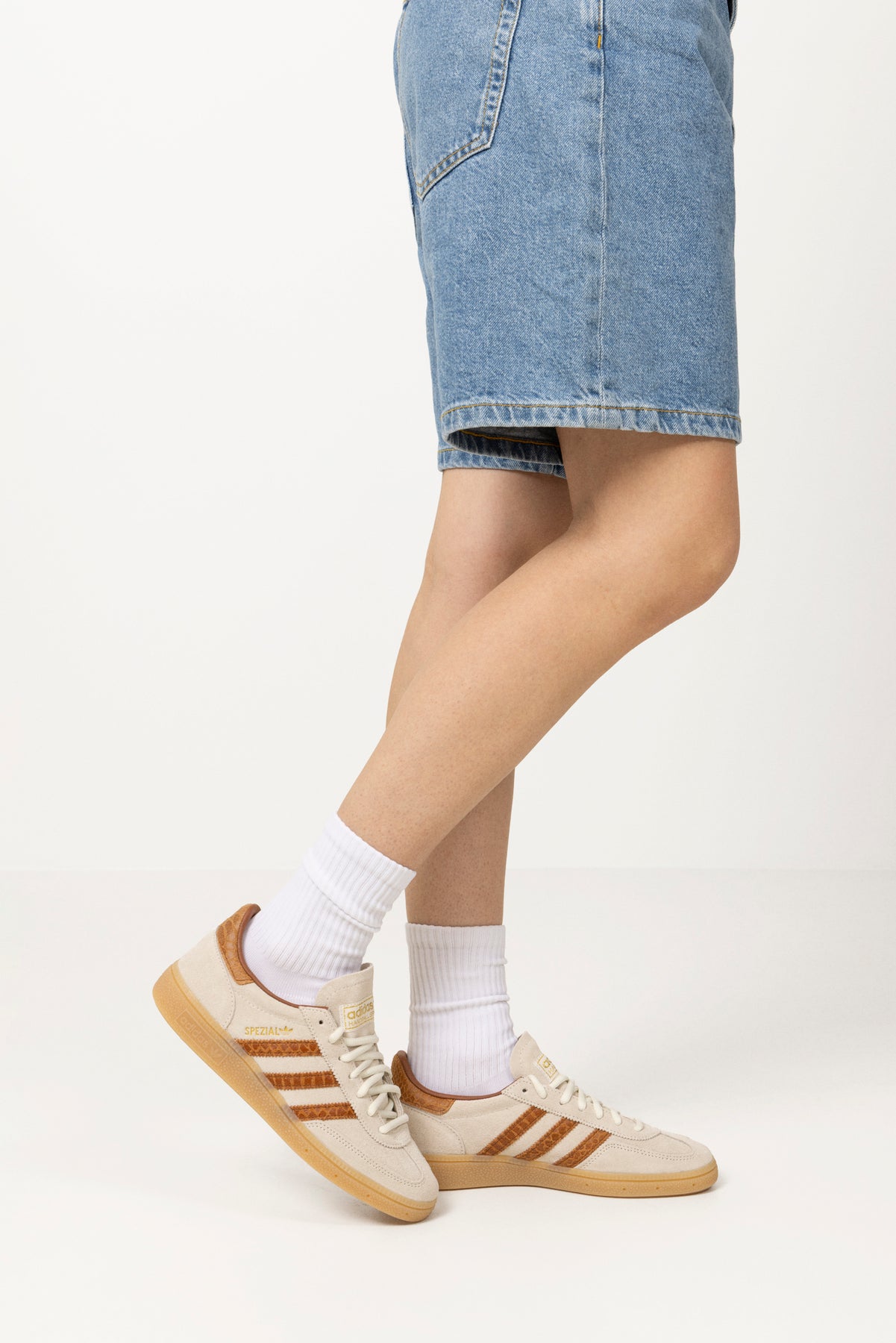 Handball Spezial W - Off White/Dubr/Gum