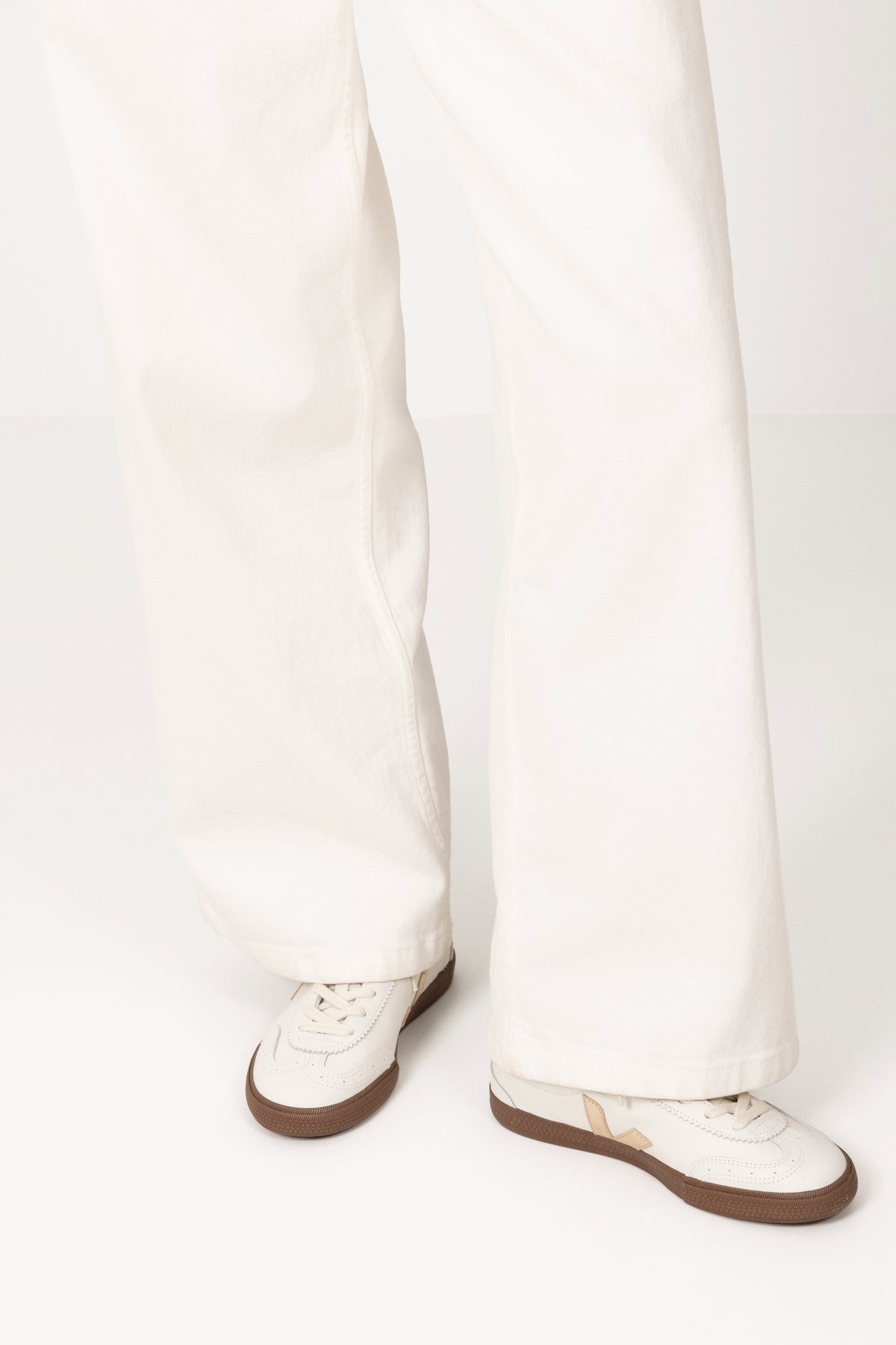 Volley O.T. Leather - White Platine Bark