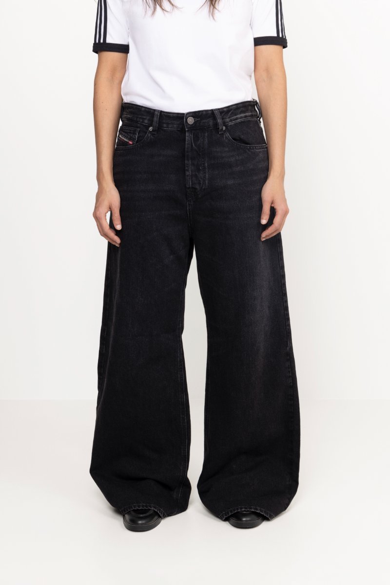 1996 D-Sire 09P09 - Black