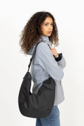 Valera Shoulder Bag Large W3 - Black