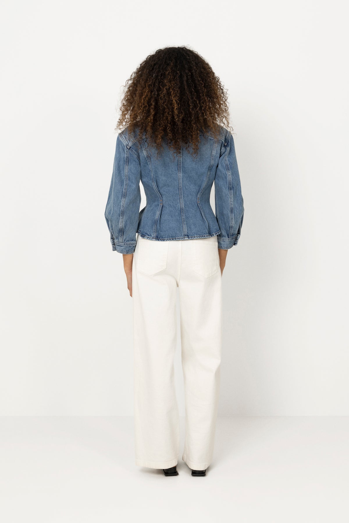 The Nipped Collarless Jacket - Umbria
