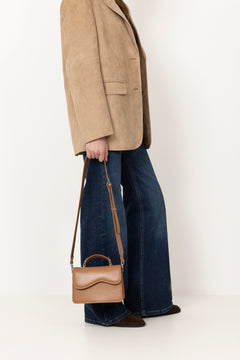 Crane Glossy Structure - Mocha