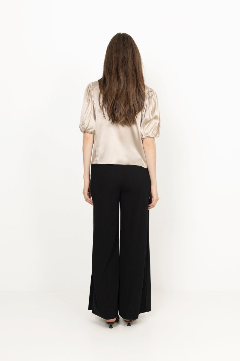 Mabel Blouse - Sand