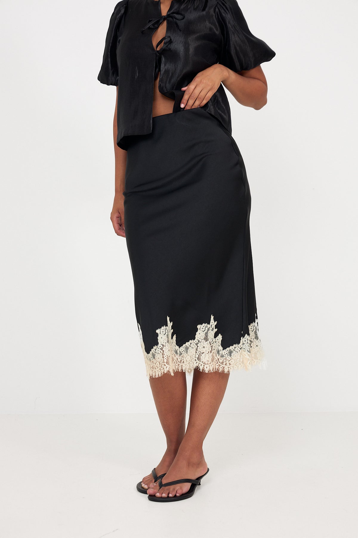 Stinalill Satin Lace Kjol - Svart