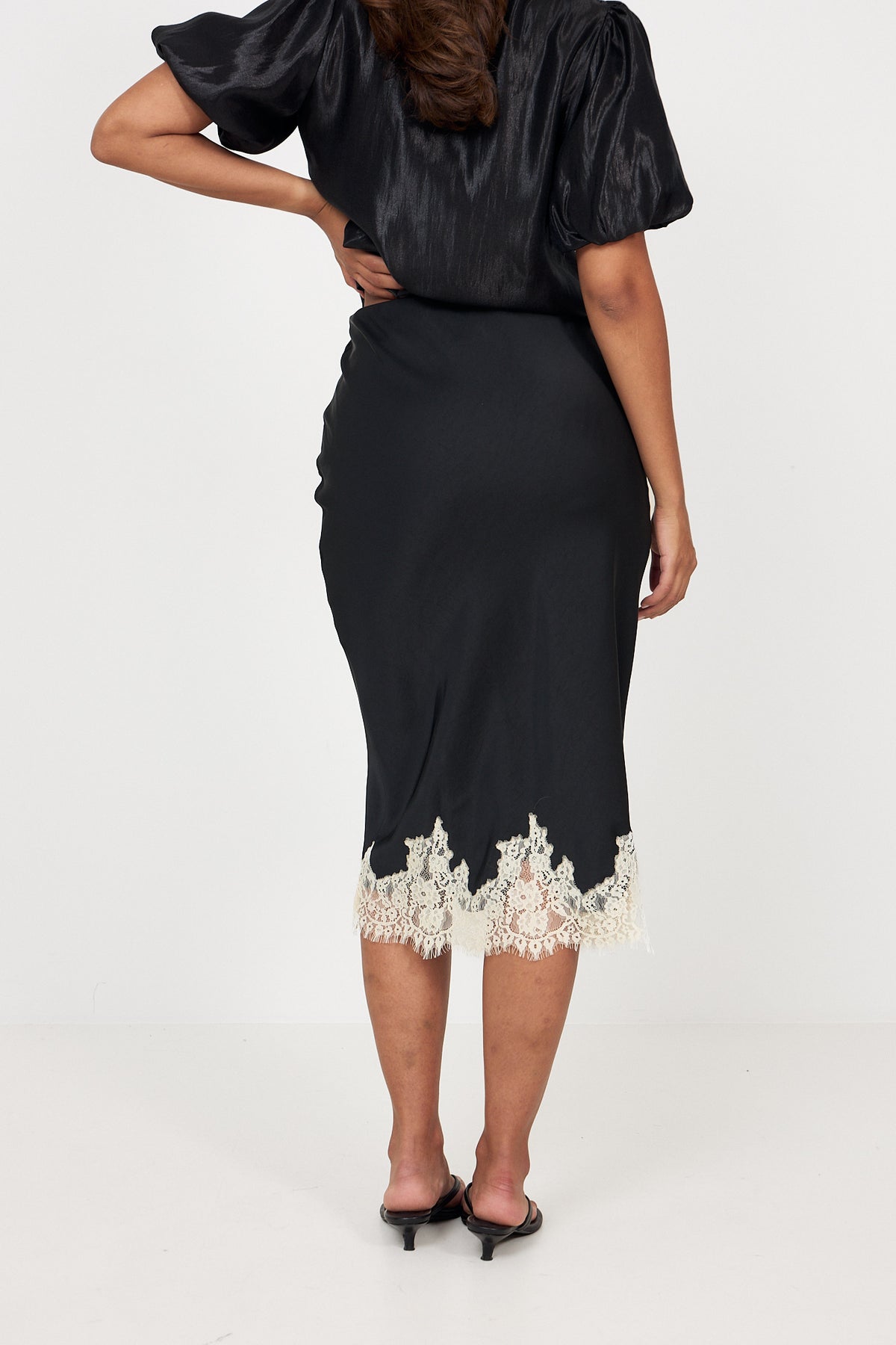 Stinalill Satin Lace Kjol - Svart