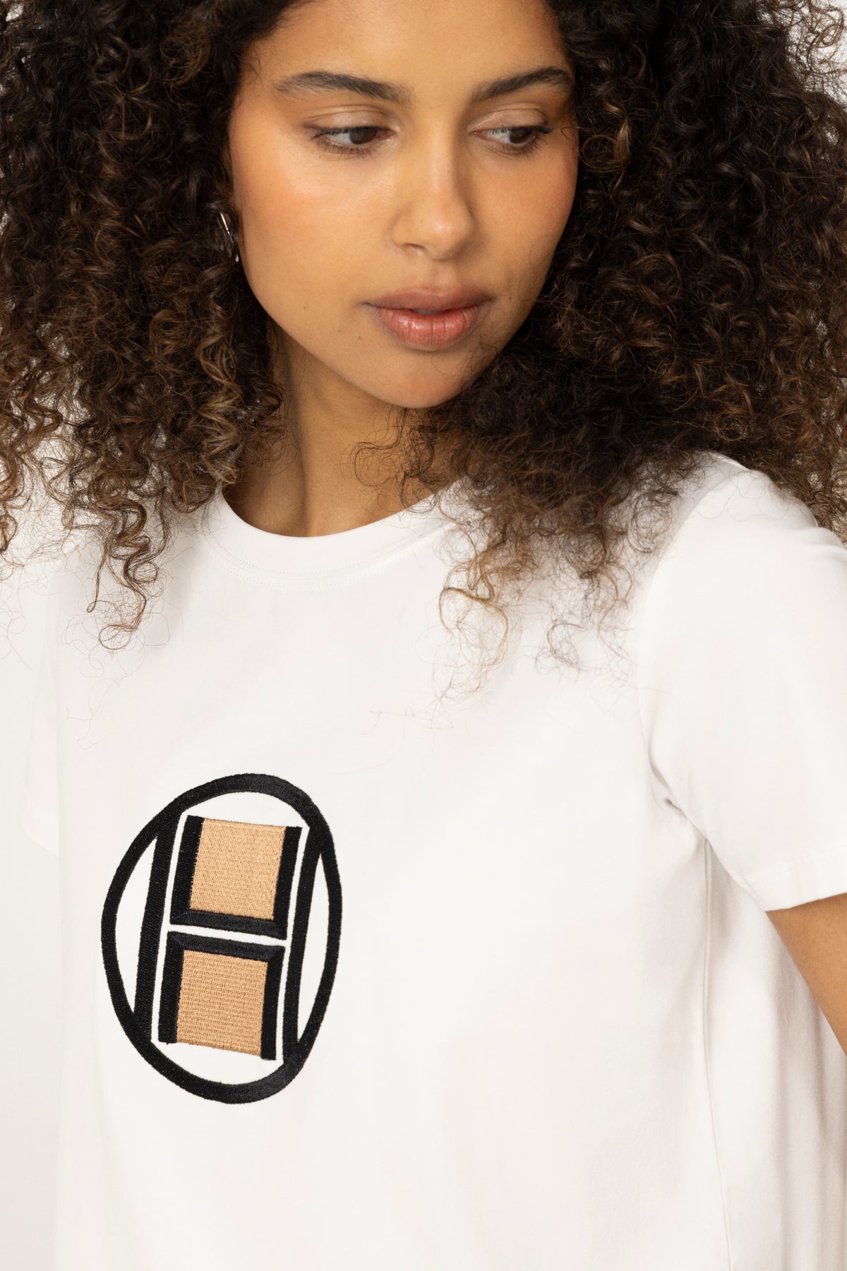 Logo T-Shirt - White Alyssum