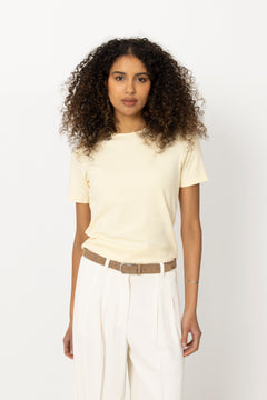 Linn Tee - Pastel Yellow
