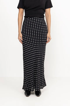Viso Crepe Dot Skirt - Black