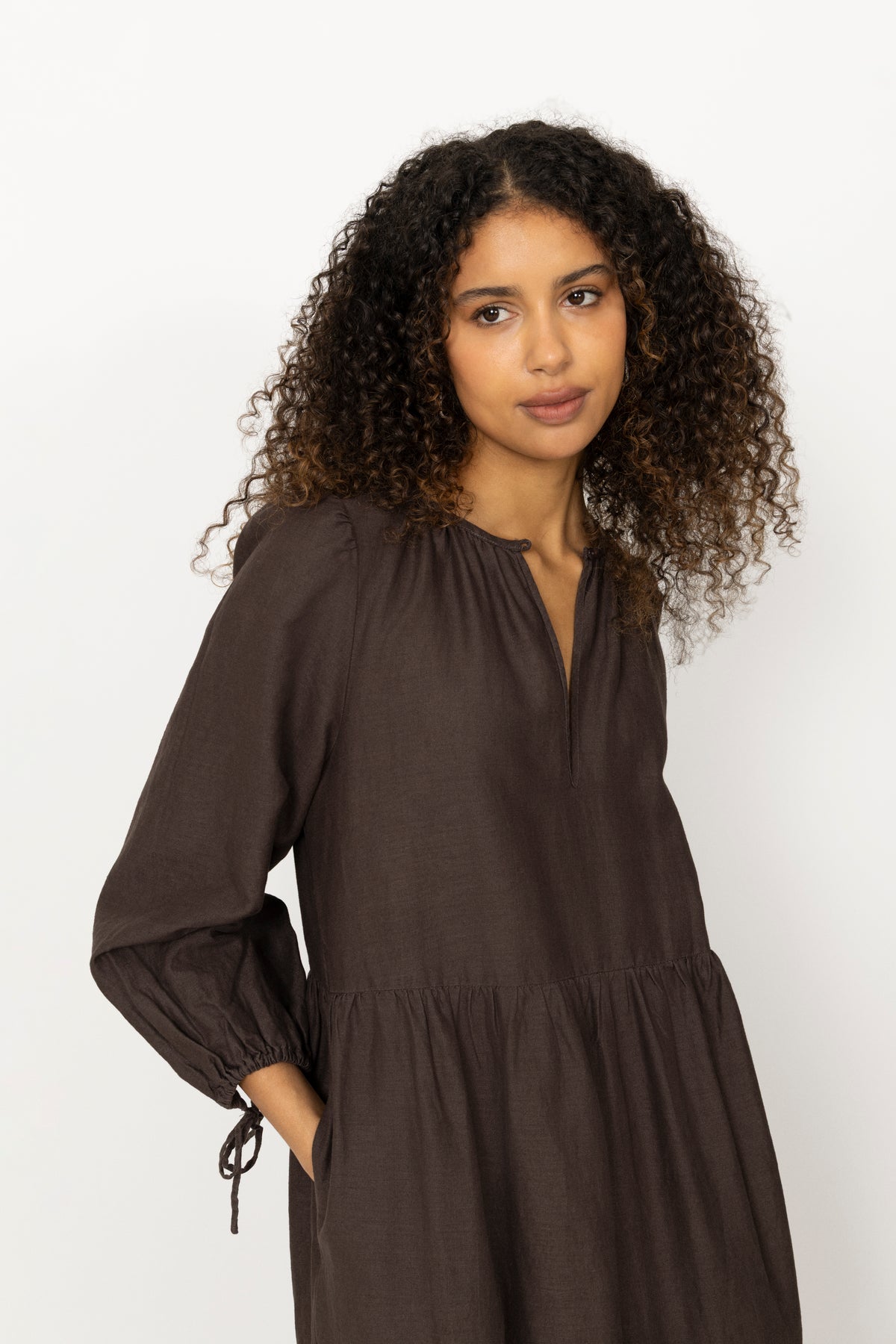 Muse Linen - Dark Brown