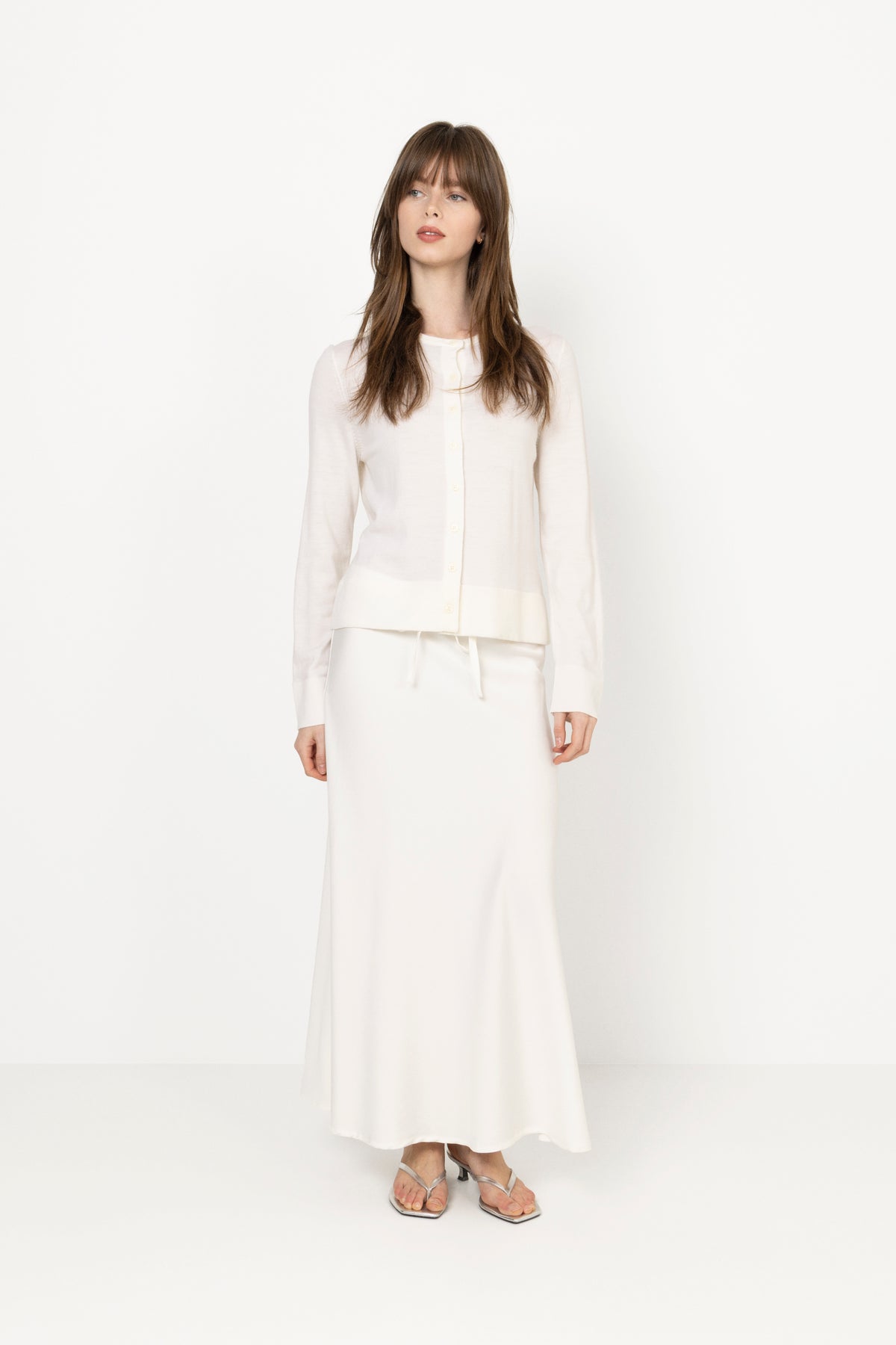 Josefine - White