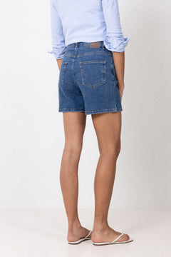 Krista Hw Mid Blue Denim Shorts - Medium Blue Denim