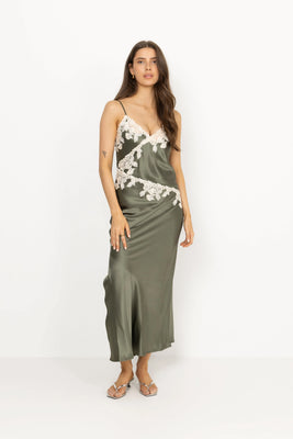 Vera - Deep Lichen Green