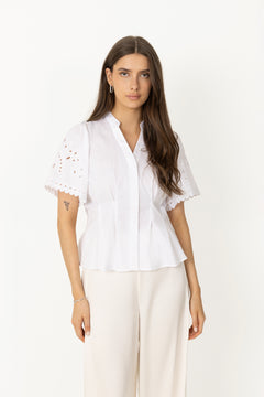 Poppycc Emb Ss V-Shirt - White