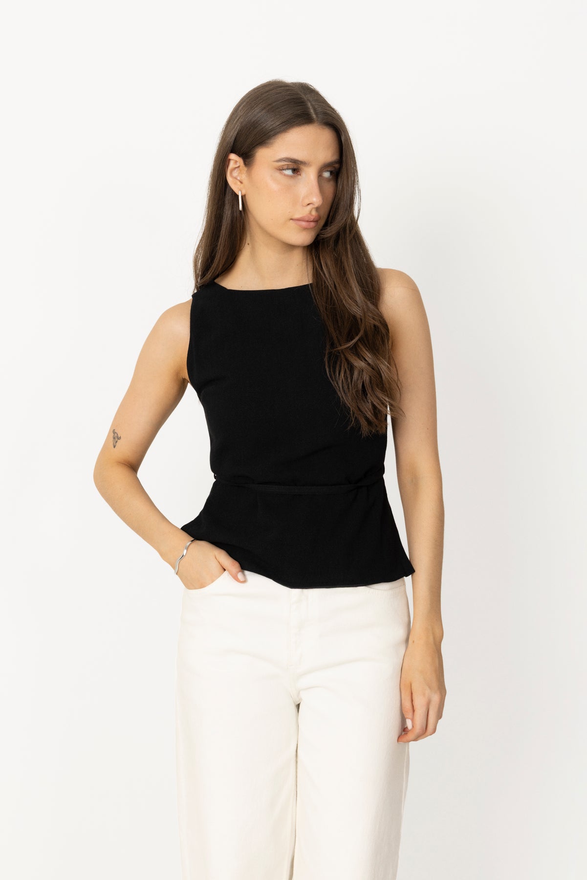 Nassa Linen Top - Black