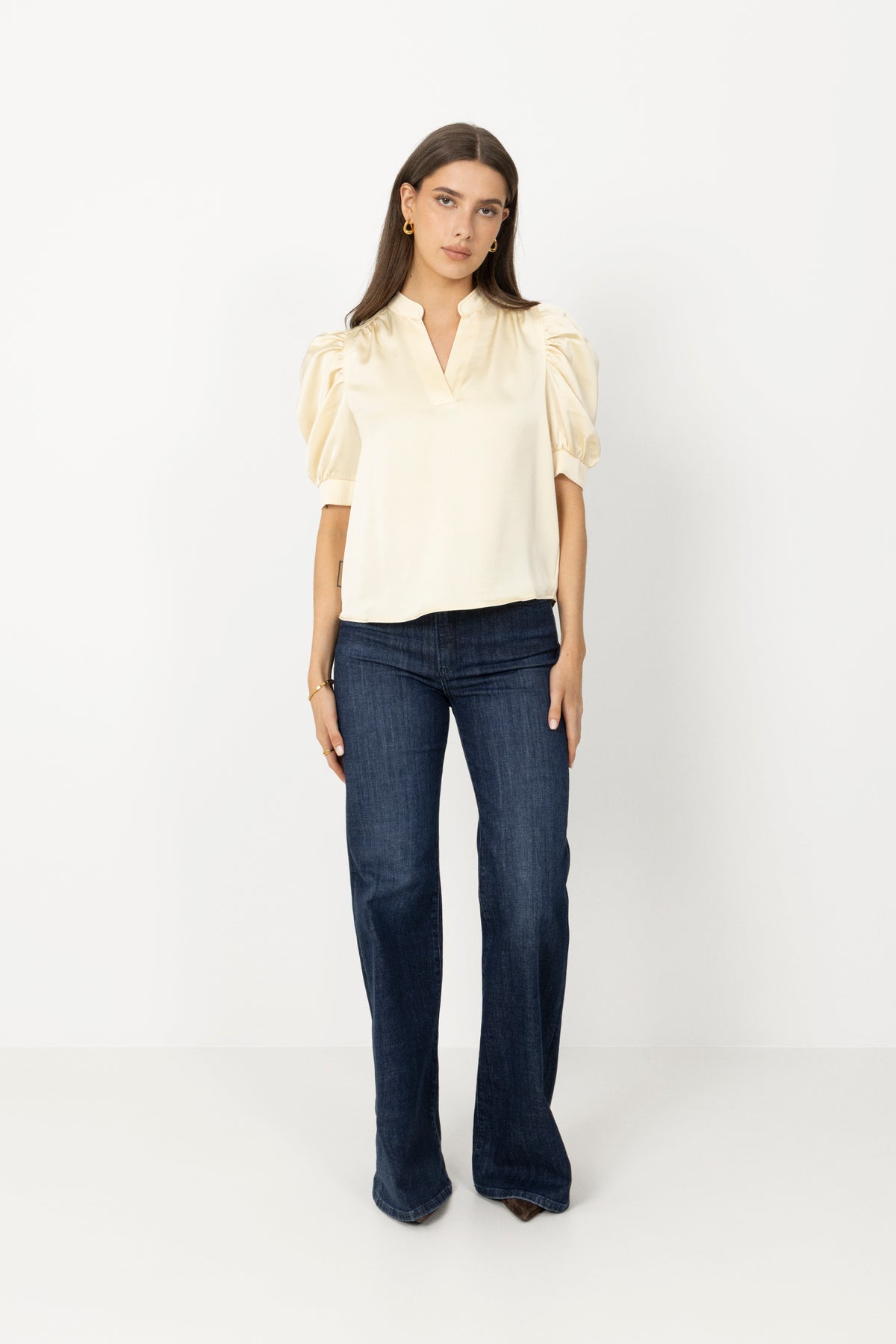 Roella Heavy Sateen Blouse - Light Yellow