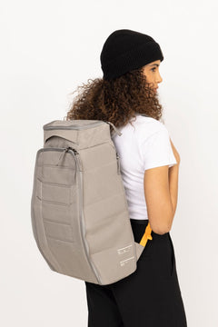 Hugger Backpack 30L - Sand Grey