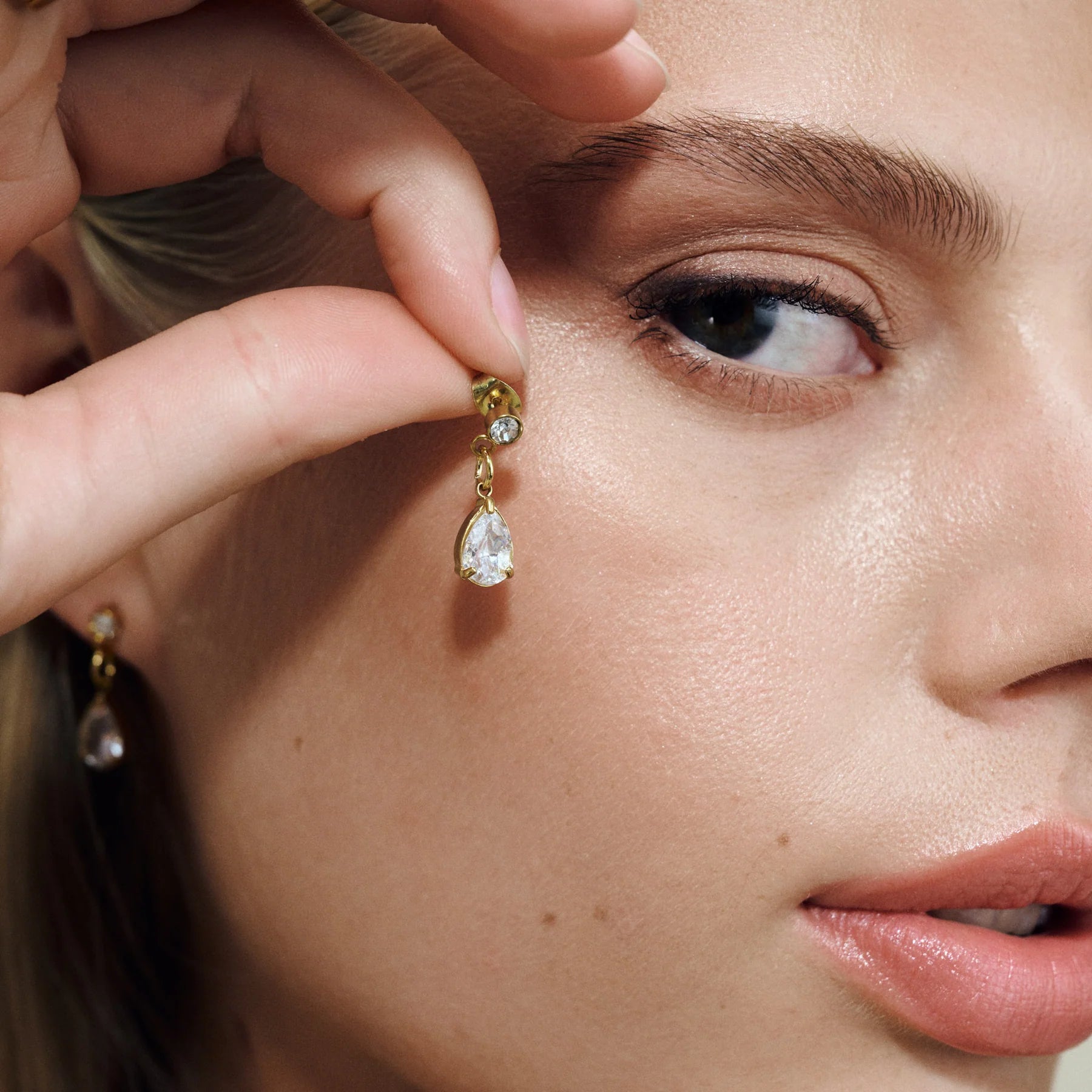 Roslyn Crystal Stud Earrings - Gold