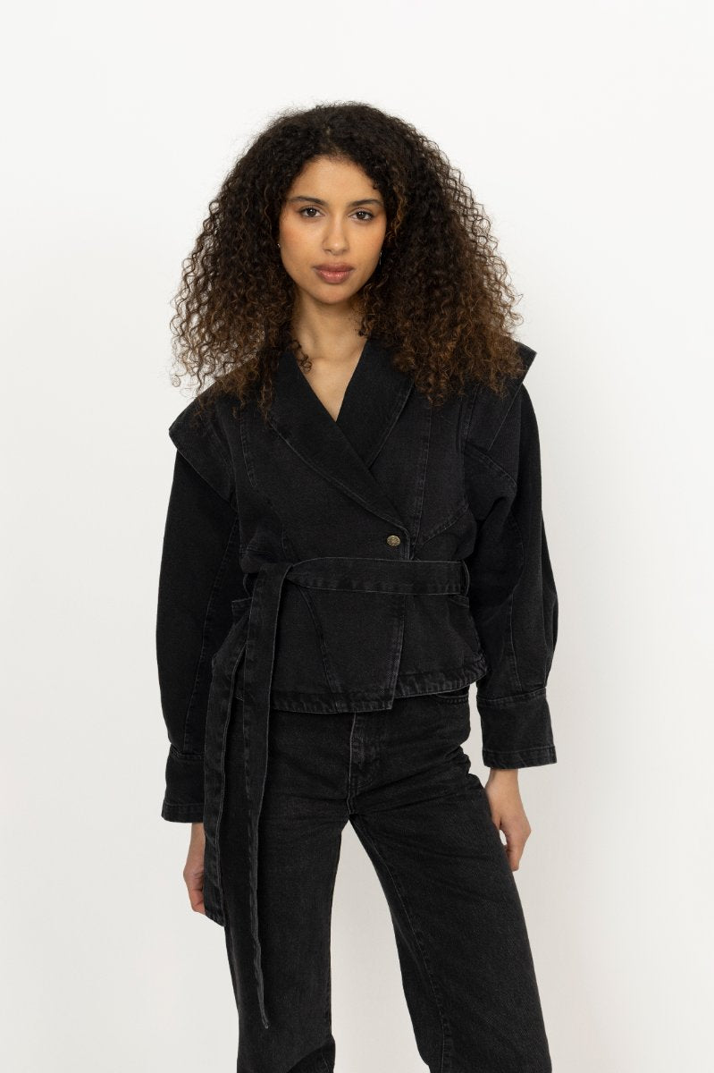 Taylor - Black