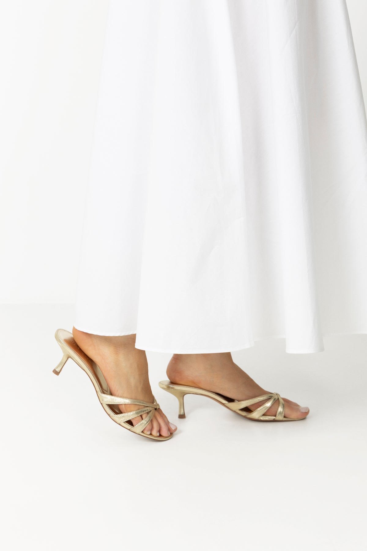 Cary - Gold Leather