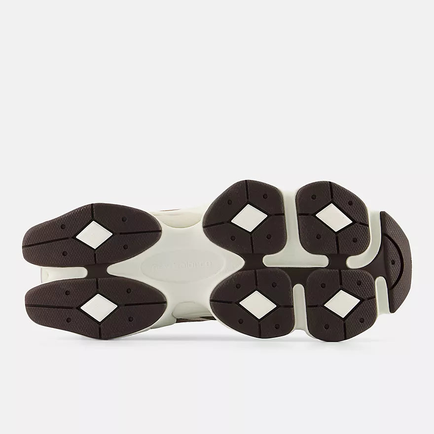 9060 Neutrals - Thunder Brown