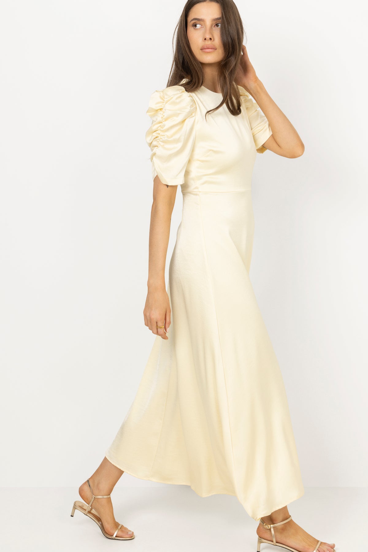 Benuti Solid Dress - Light Yellow