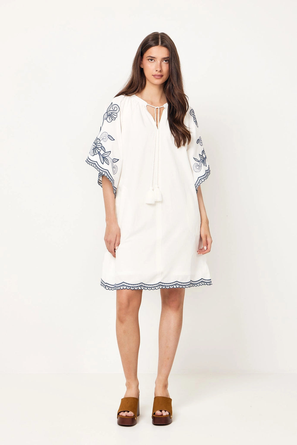 Breannapw Dress - Whisper White W Blue Emb