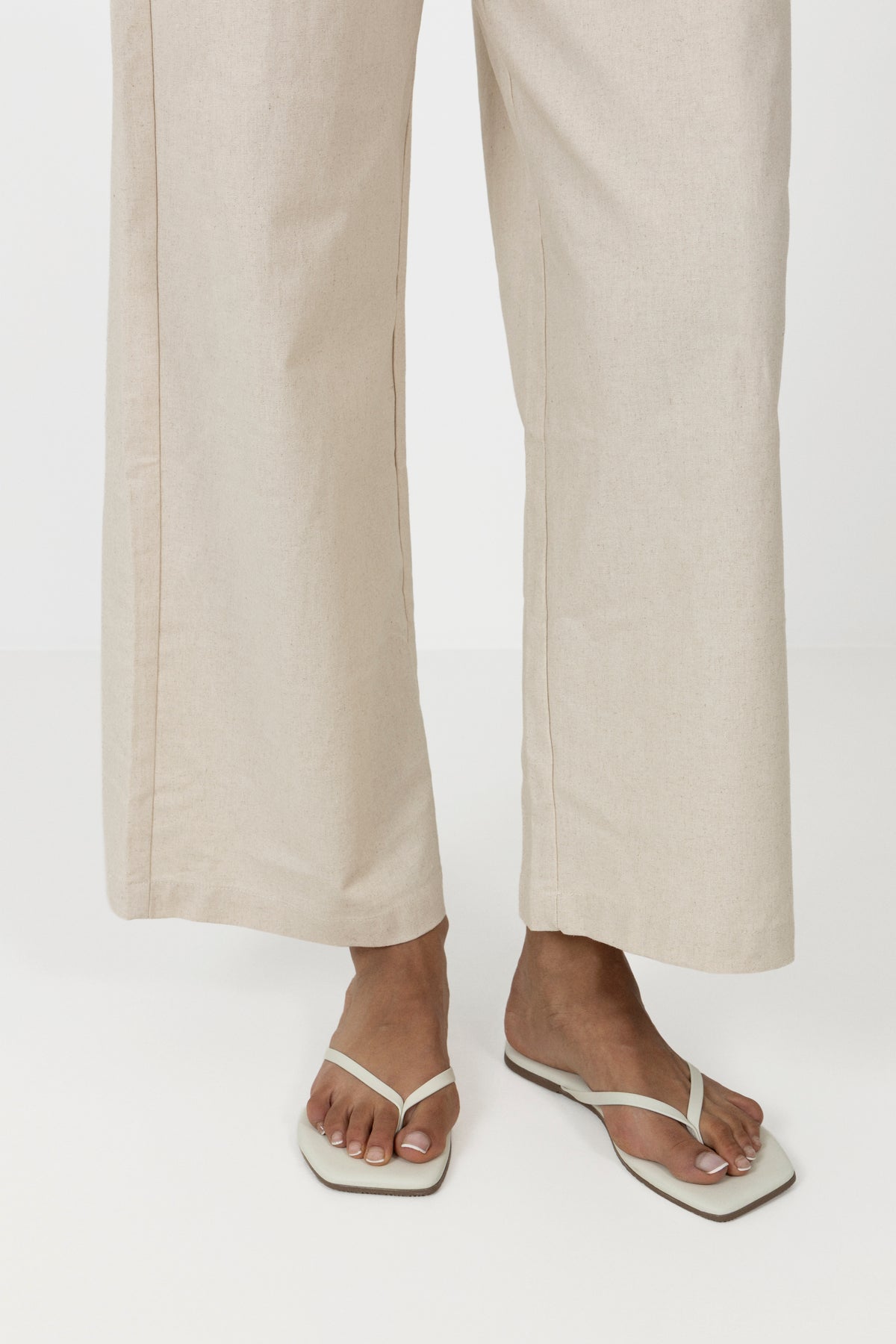 Square Toe Lily - Cream