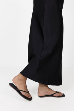 Square Toe Lily - Black
