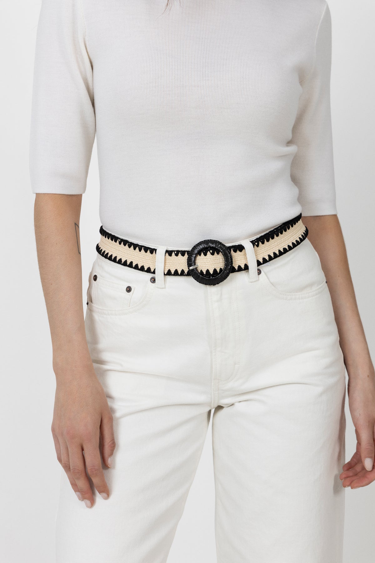 Crochet Slim Zia Belt - Nature/Black