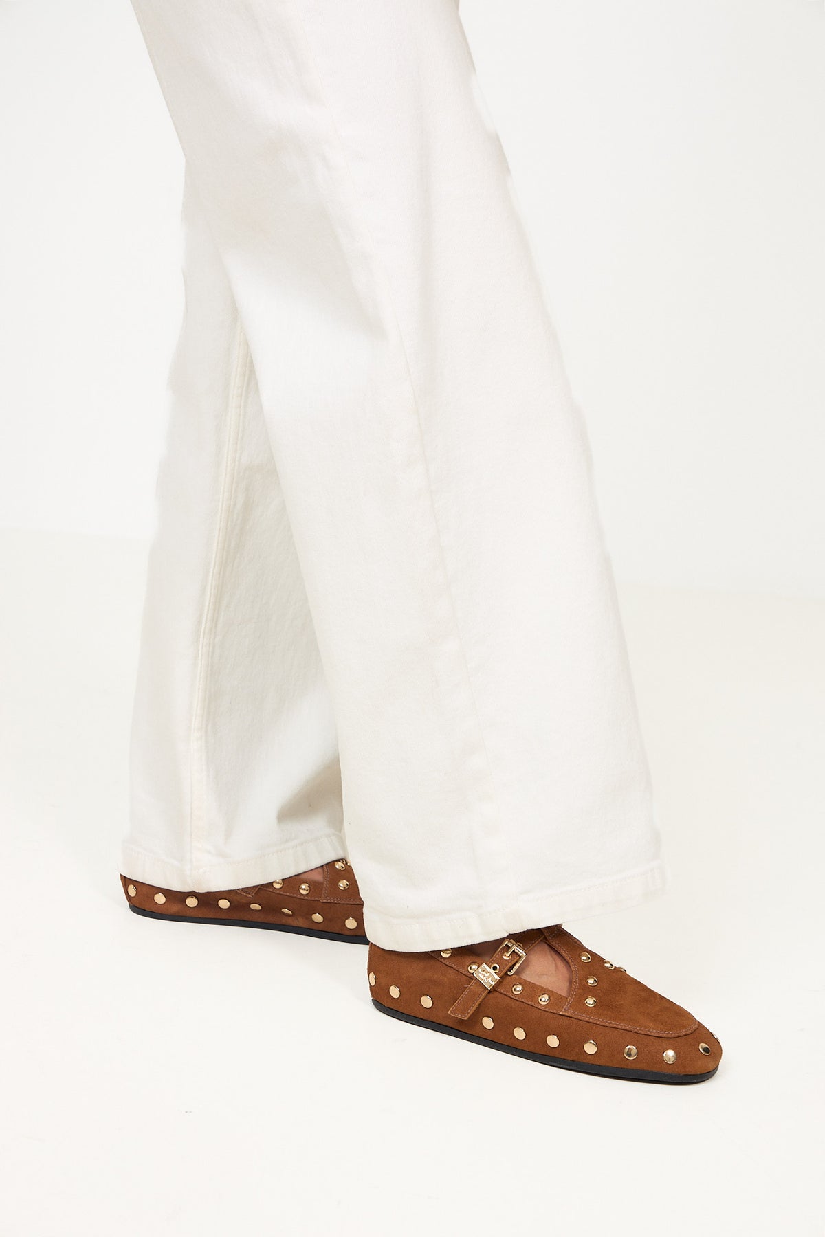 Mary Jenny Studs Suede - Caramel Café