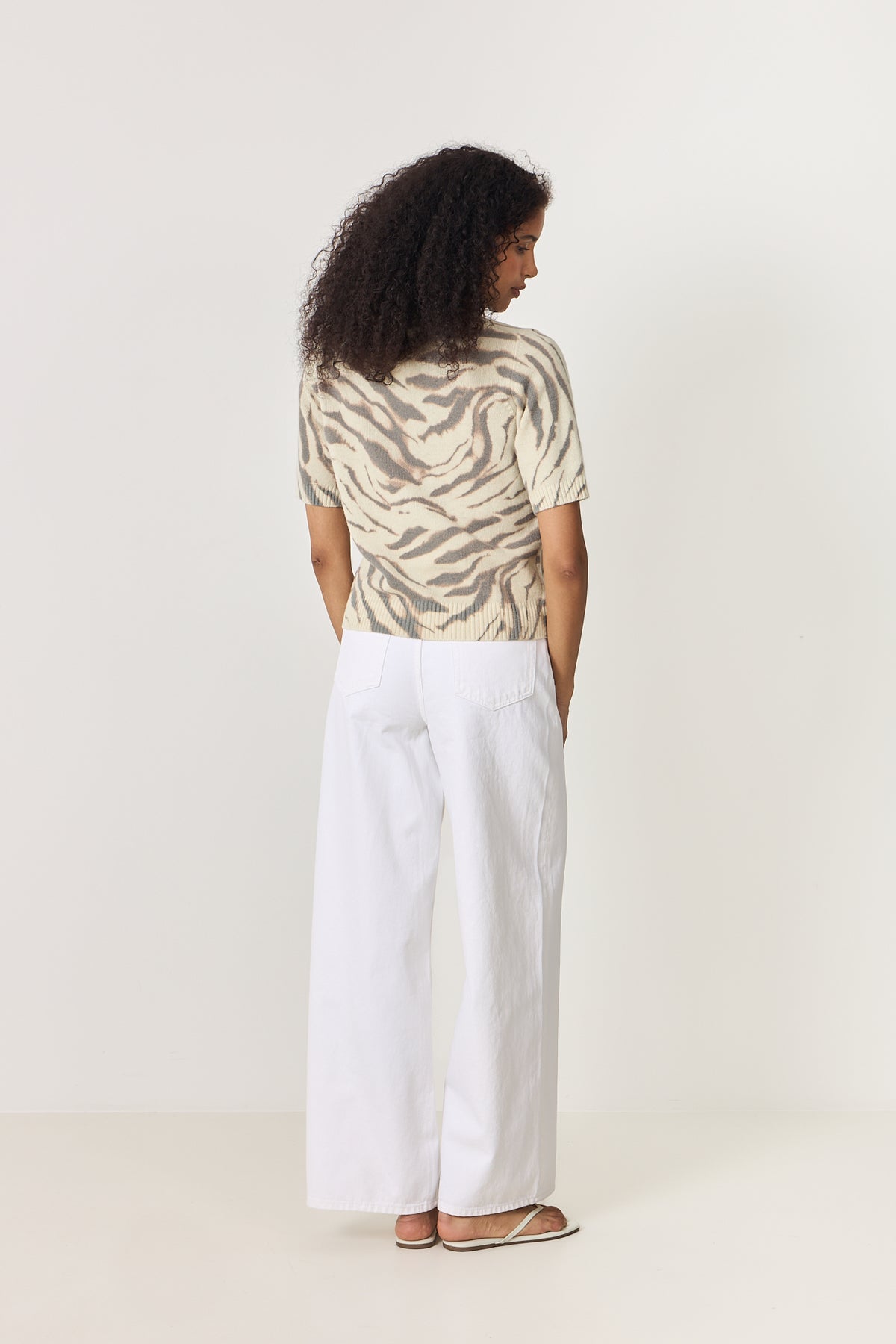 Graphic Wool Printed Tee - Egret