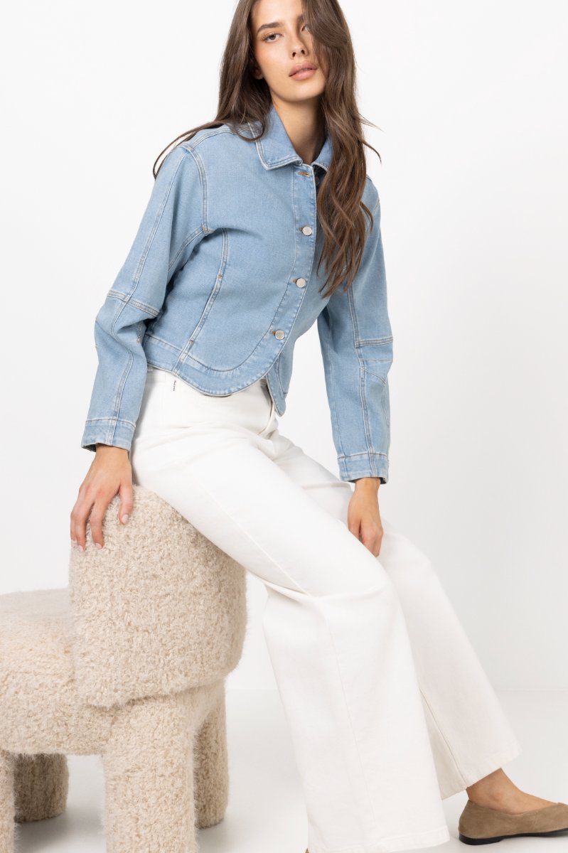 Kabana Tua Denim Jacket - Light Blue Wash