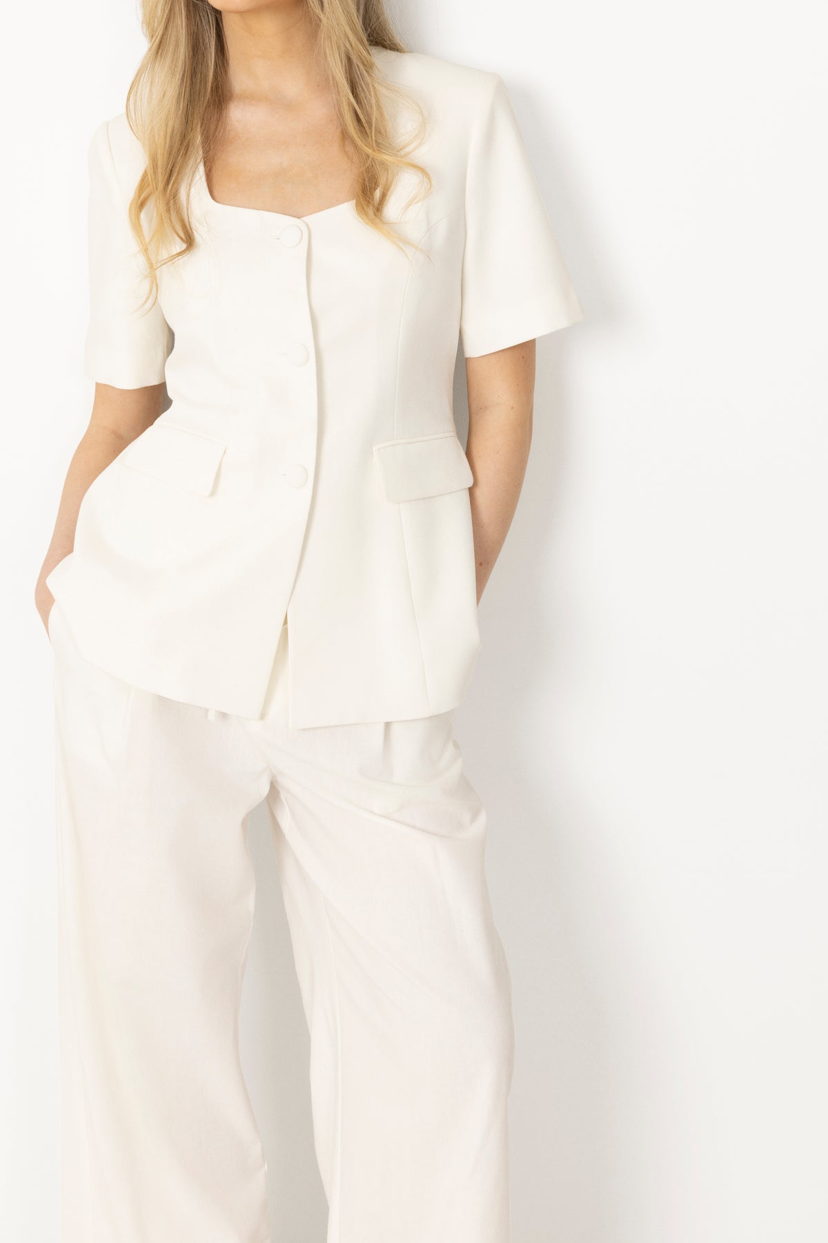 Elida Linen Blazer - White