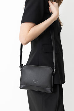 Diu - Black