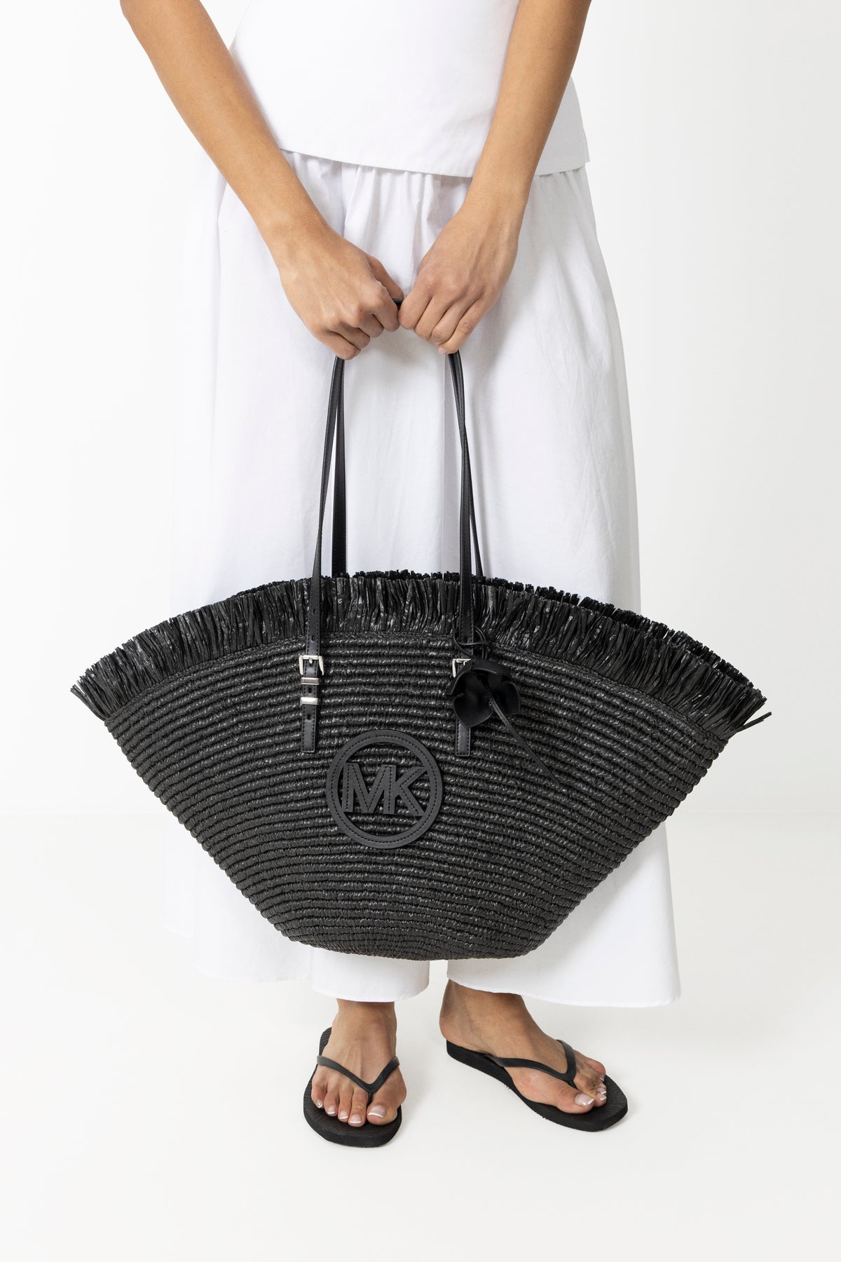 Lg Fan Tote - Black/Black
