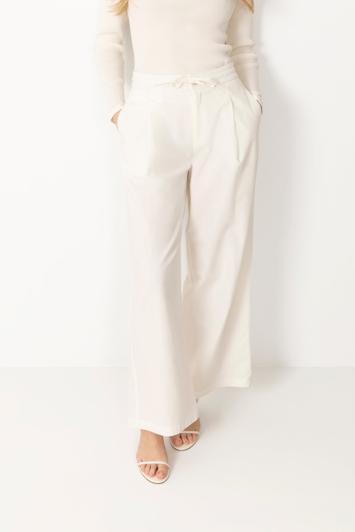 Eirin Linen Pants - White