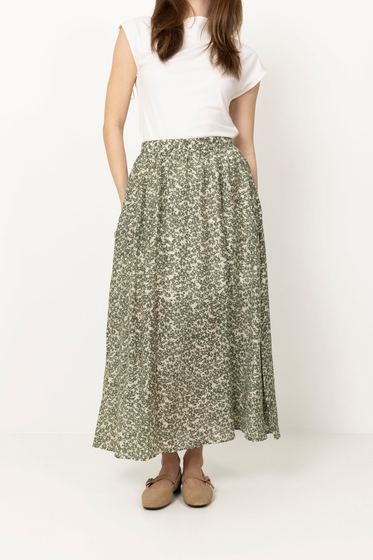 Seraphina Hw Long Skirt Aop - Egret Flower
