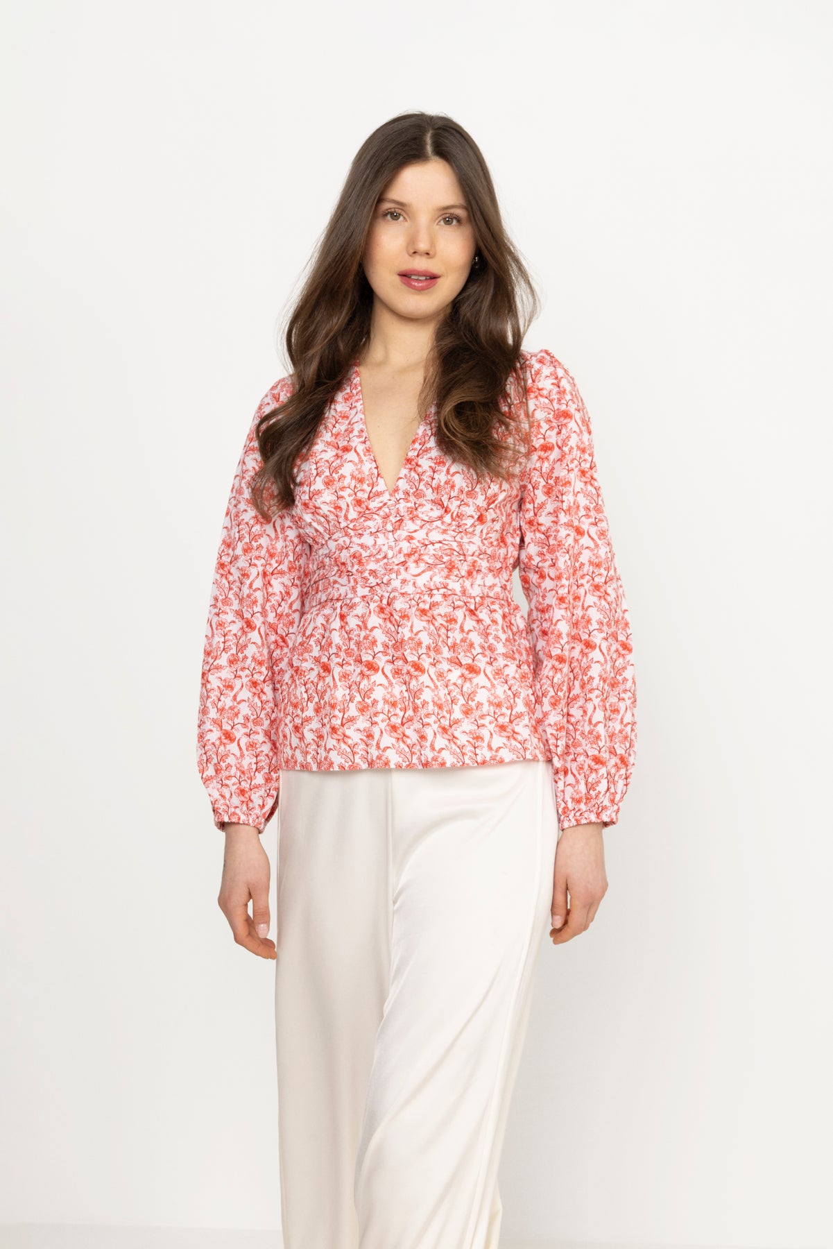 Rosine Linen Top - White/Red