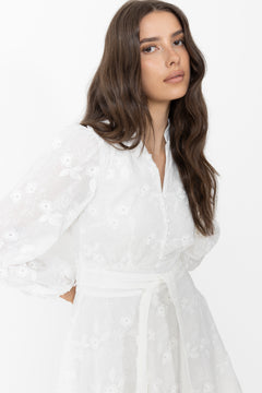 Monnie Embroidery Dress - White