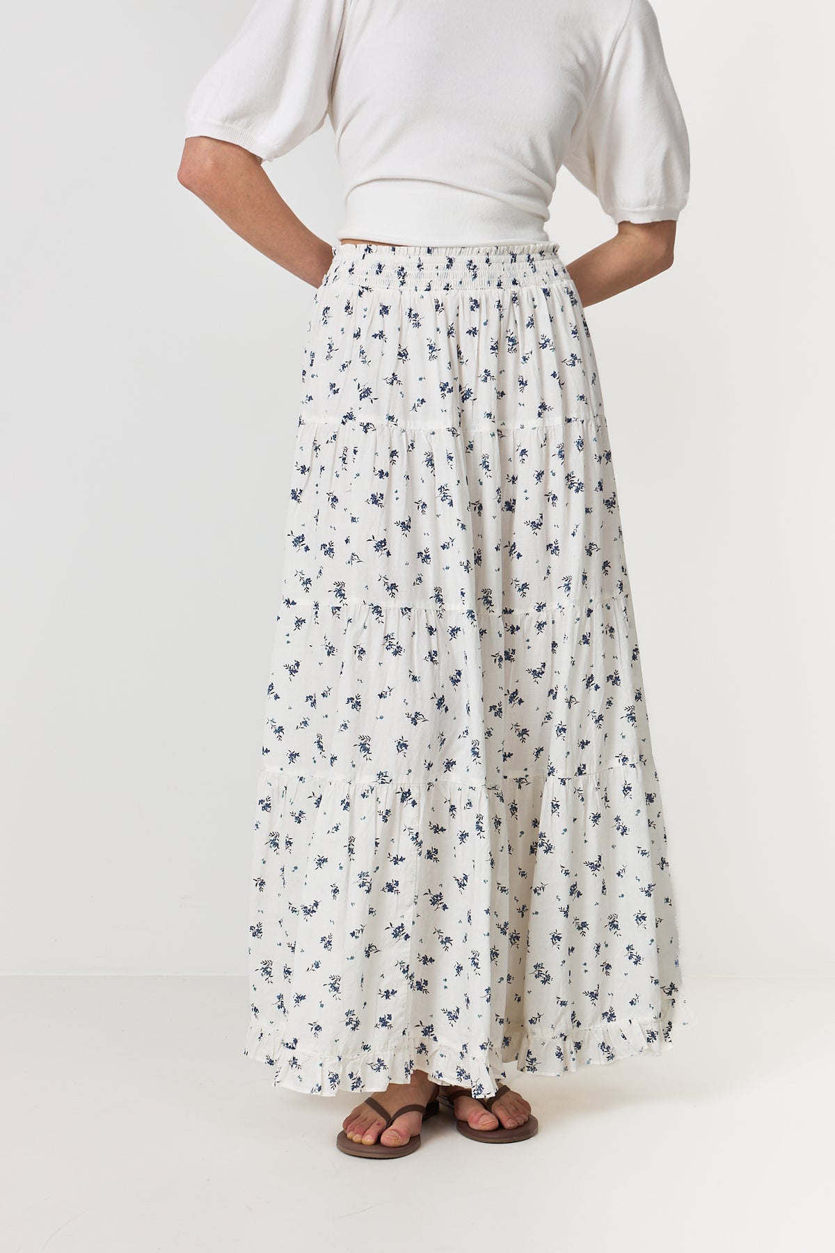 Asta Small Blossom Skirt - White Blue