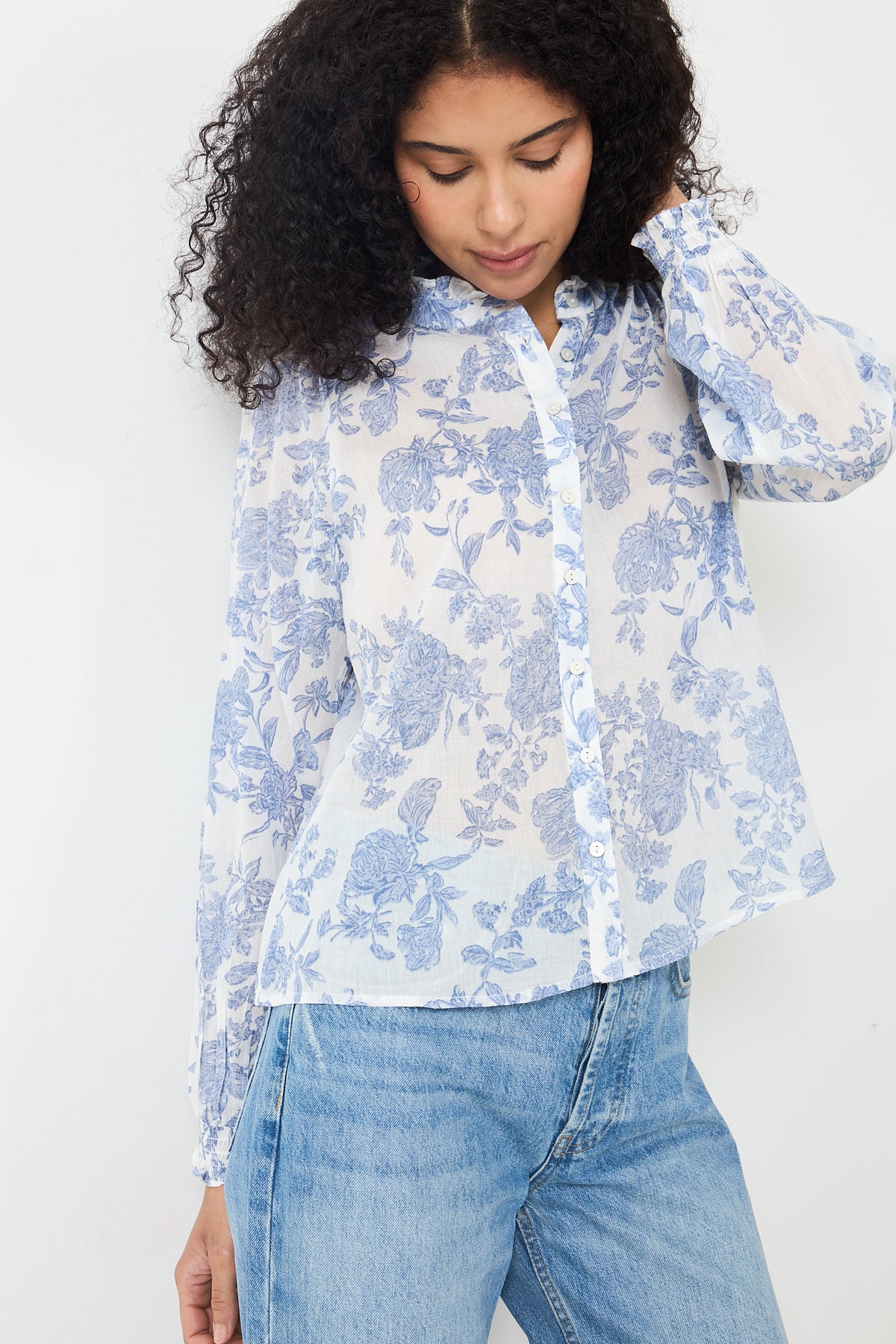 Oda Flower Spring Shirt - White