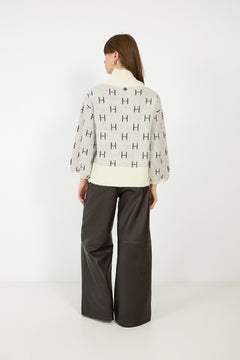 Fam Short Sweater - Vanilla Ice