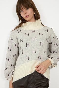 Fam Short Sweater - Vanilla Ice