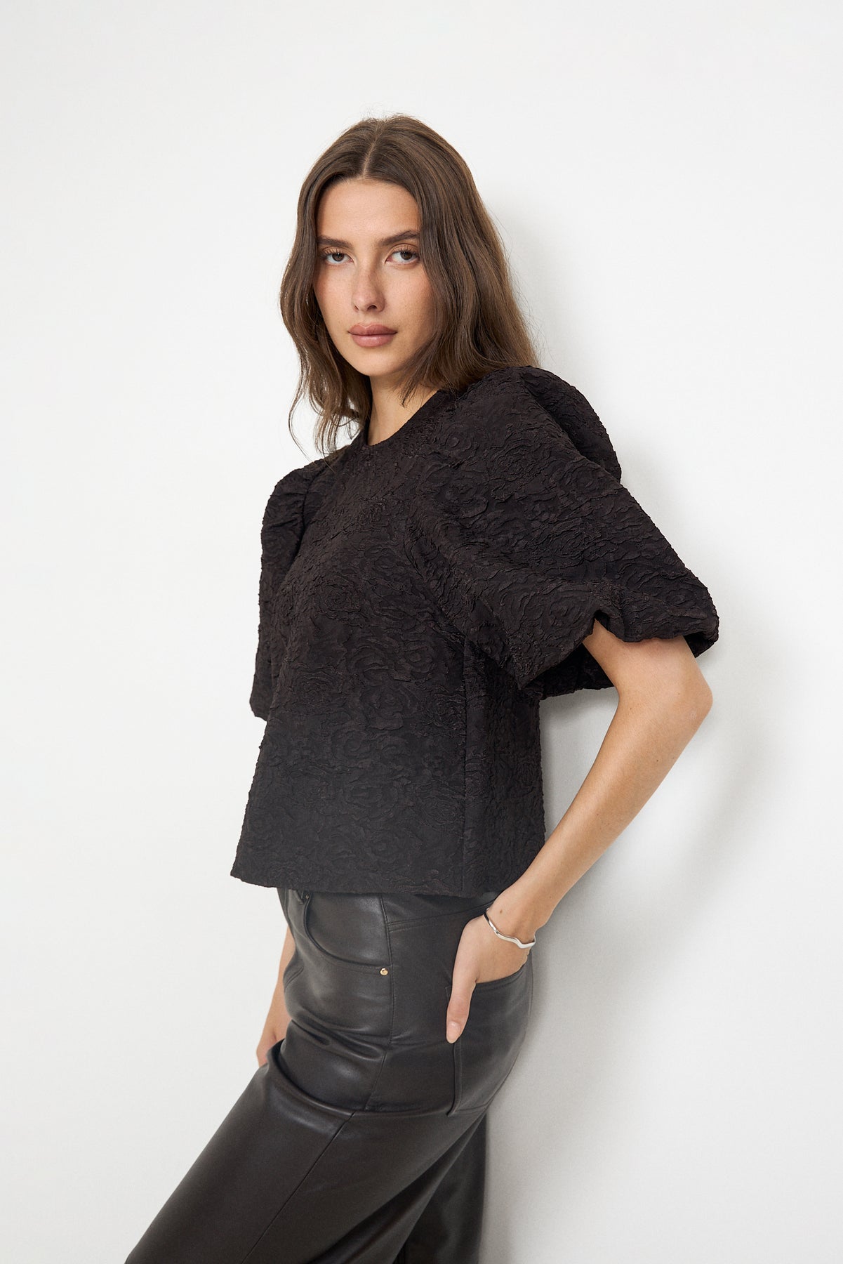 N-Shelly Blouse - Chocolate